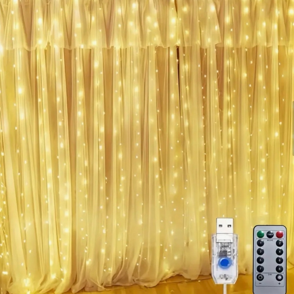 🌲LED Curtain String Lights with Remote